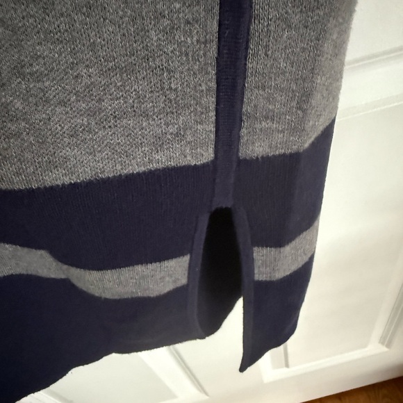 Athleta Reversible Explore Open Front Longline Cardigan Navy Gray Stripe - XXS - Picture 6 of 11